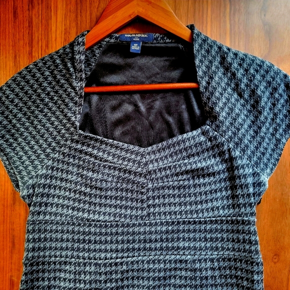 Banana Republic Black Gray Houndstooth Dress - Picture 1 of 7